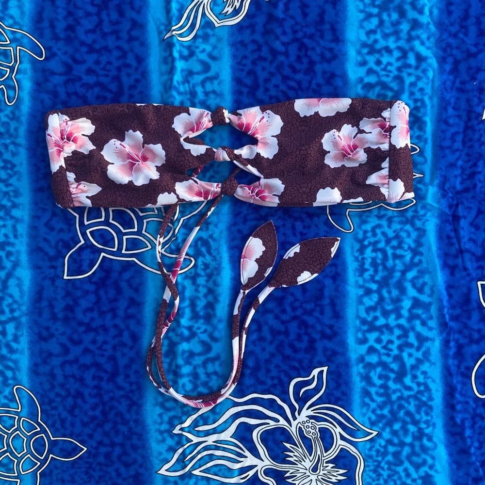 Benoa Swim Lani Top